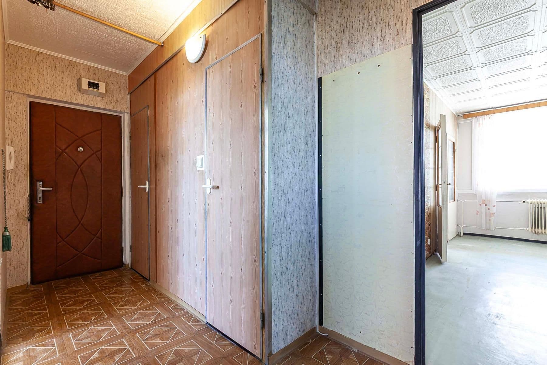 Predaj bytu 3-izbový 60 m², Vodárenská, Kladno, Středočeský kraj Predaj bytu 3-izbový 60 m², Vodárenská, Kladno, Středočeský kraj