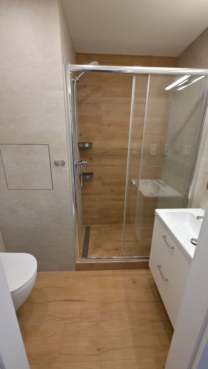 Prenájom bytu 1-izbový 34 m², Tomanova, Slaný, Středočeský kraj Prenájom bytu 1-izbový 34 m², Tomanova, Slaný, Středočeský kraj