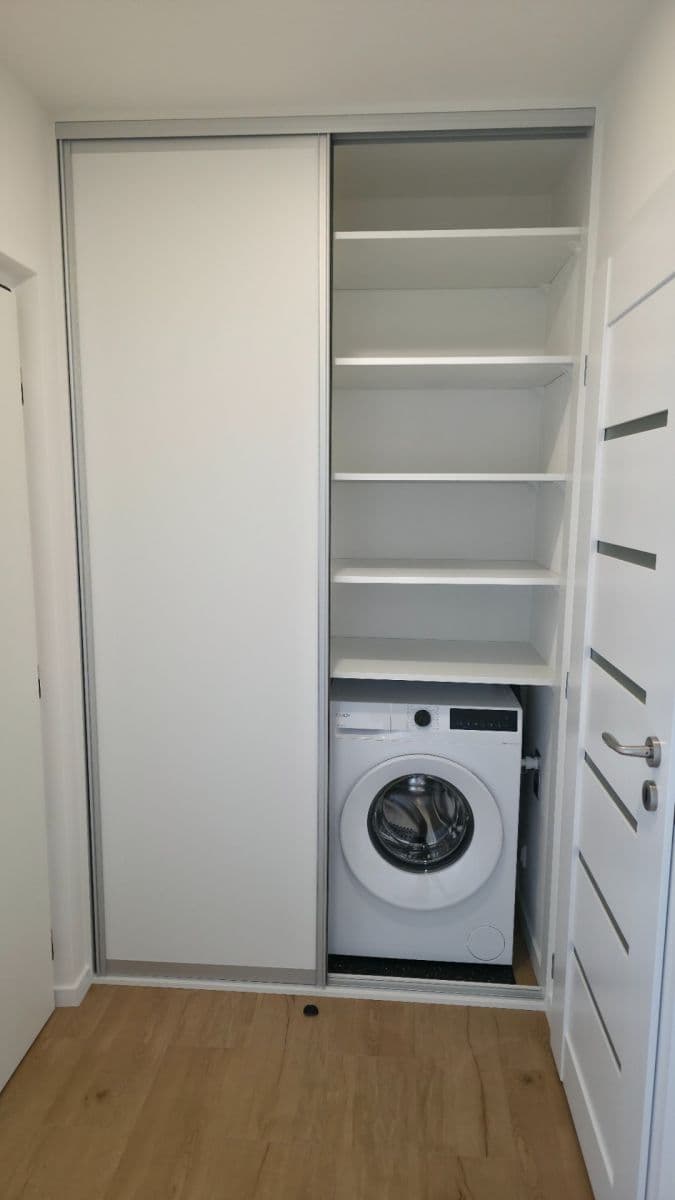 Prenájom bytu 1-izbový 34 m², Tomanova, Slaný, Středočeský kraj Prenájom bytu 1-izbový 34 m², Tomanova, Slaný, Středočeský kraj