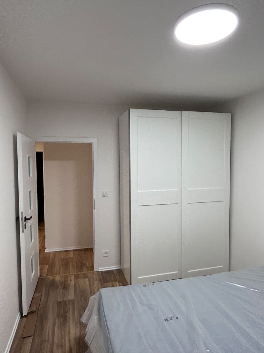 Prenájom bytu 3-izbový 73 m², Markušova, Praha, Praha Prenájom bytu 3-izbový 73 m², Markušova, Praha, Praha