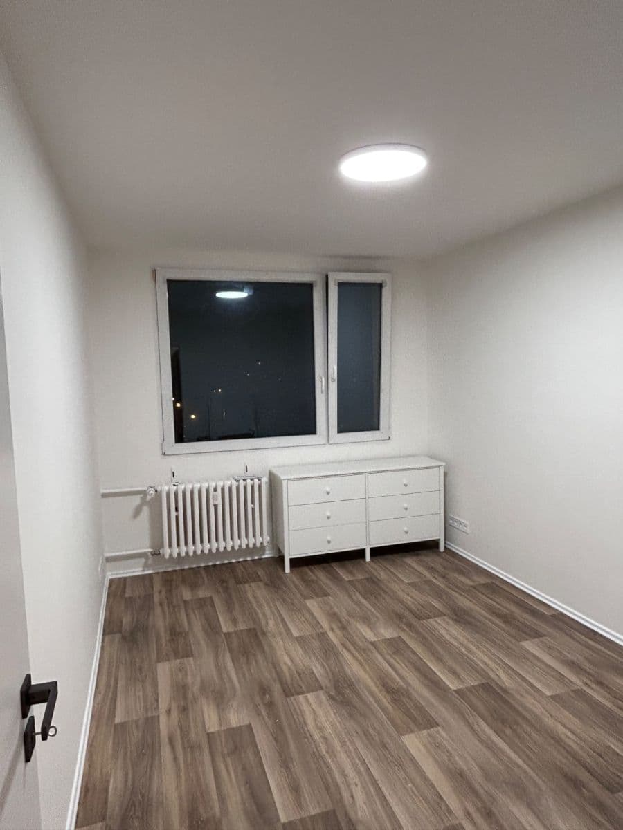 Prenájom bytu 3-izbový 73 m², Markušova, Praha, Praha Prenájom bytu 3-izbový 73 m², Markušova, Praha, Praha