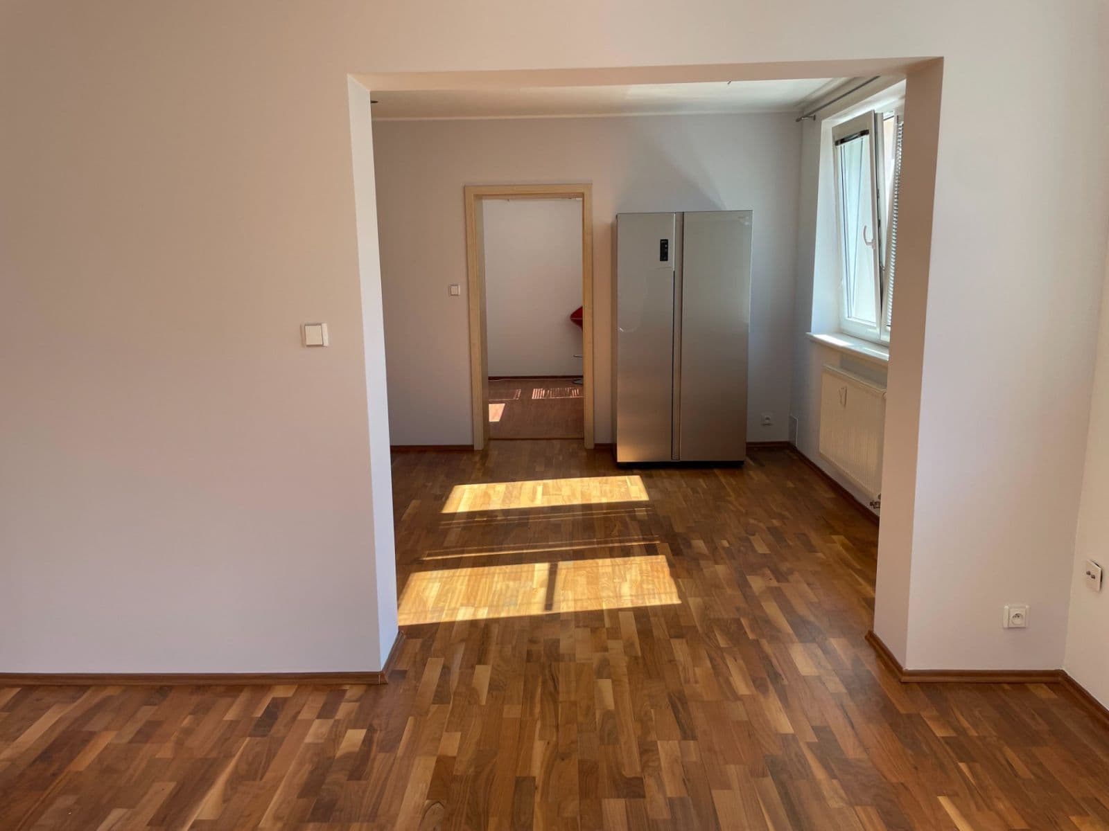 Prenájom bytu 2-izbový 64 m², Pobočná, Praha, Praha Prenájom bytu 2-izbový 64 m², Pobočná, Praha, Praha