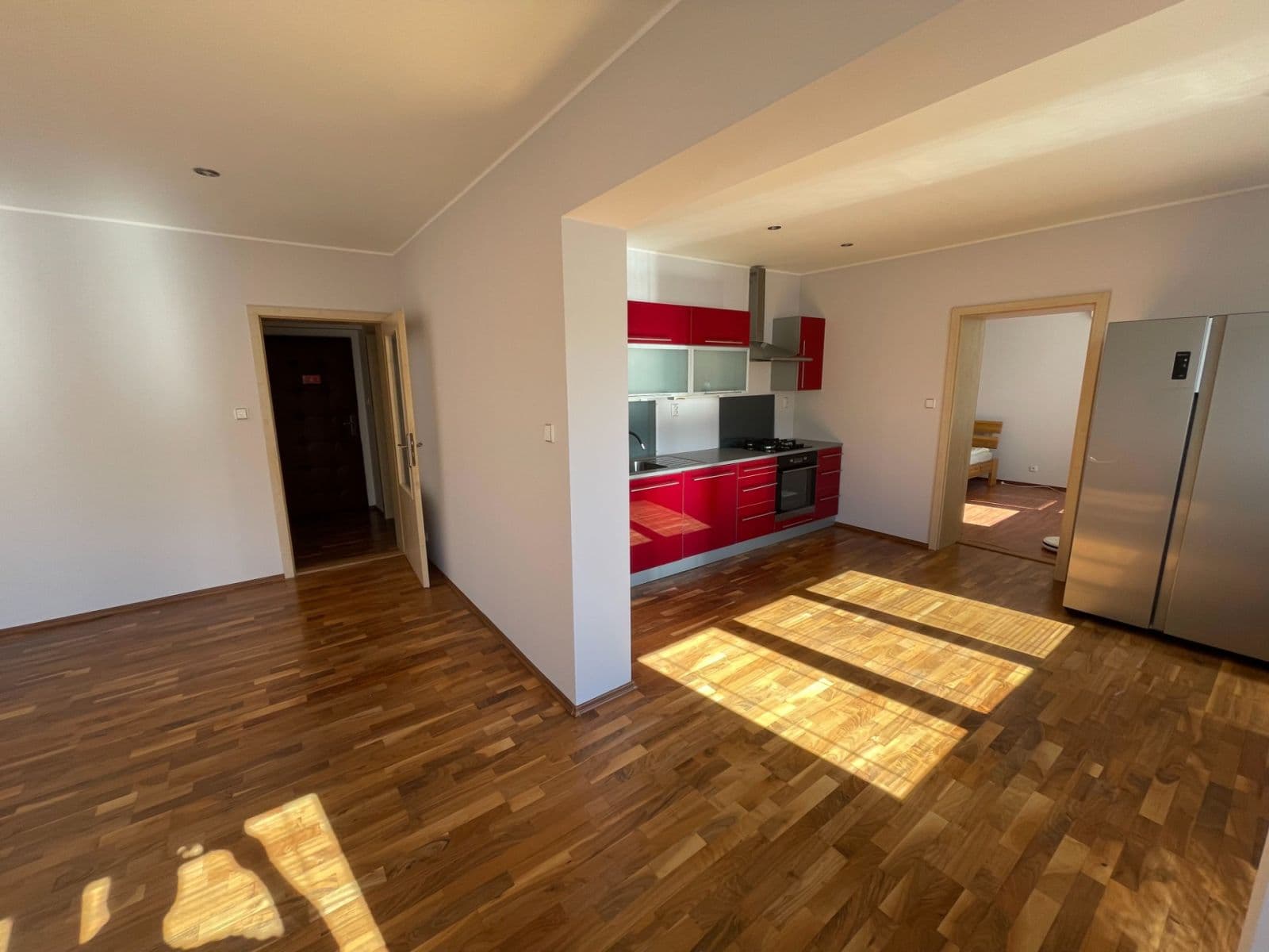 Prenájom bytu 2-izbový 64 m², Pobočná, Praha, Praha Prenájom bytu 2-izbový 64 m², Pobočná, Praha, Praha
