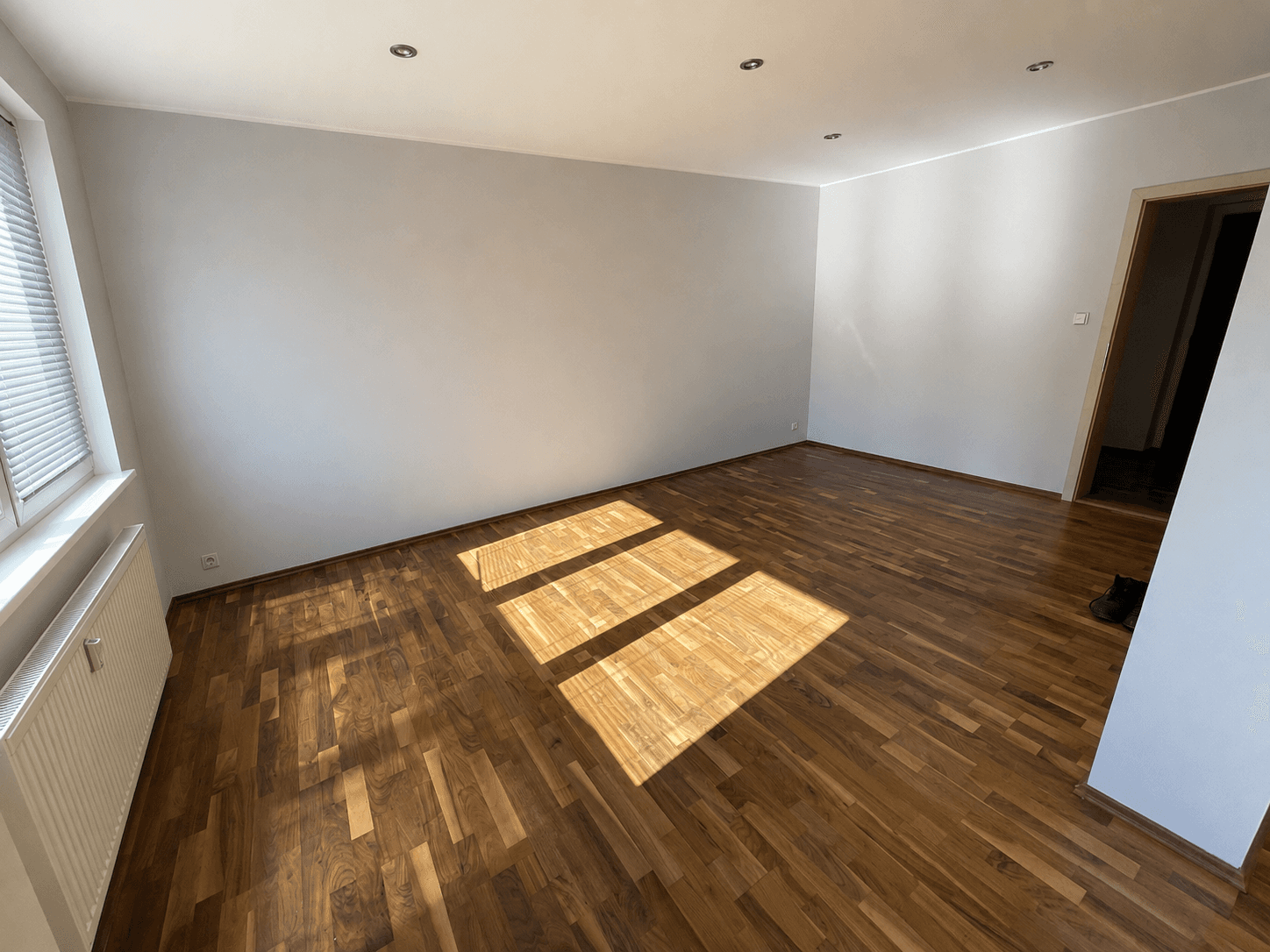 Prenájom bytu 2-izbový 64 m², Pobočná, Praha, Praha Prenájom bytu 2-izbový 64 m², Pobočná, Praha, Praha