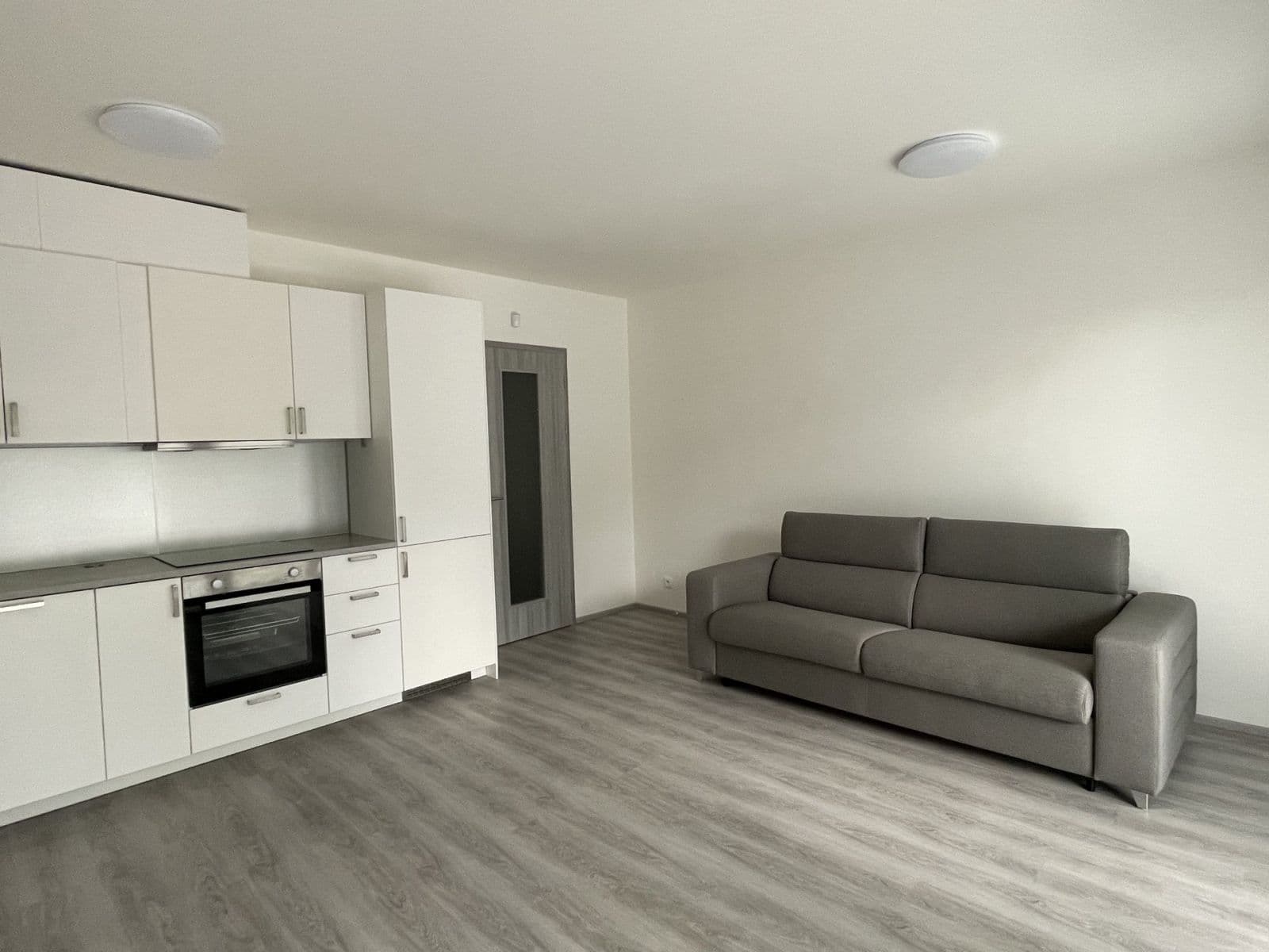 Prenájom bytu 1-izbový 31 m², Klapálkova, Praha, Praha Prenájom bytu 1-izbový 31 m², Klapálkova, Praha, Praha