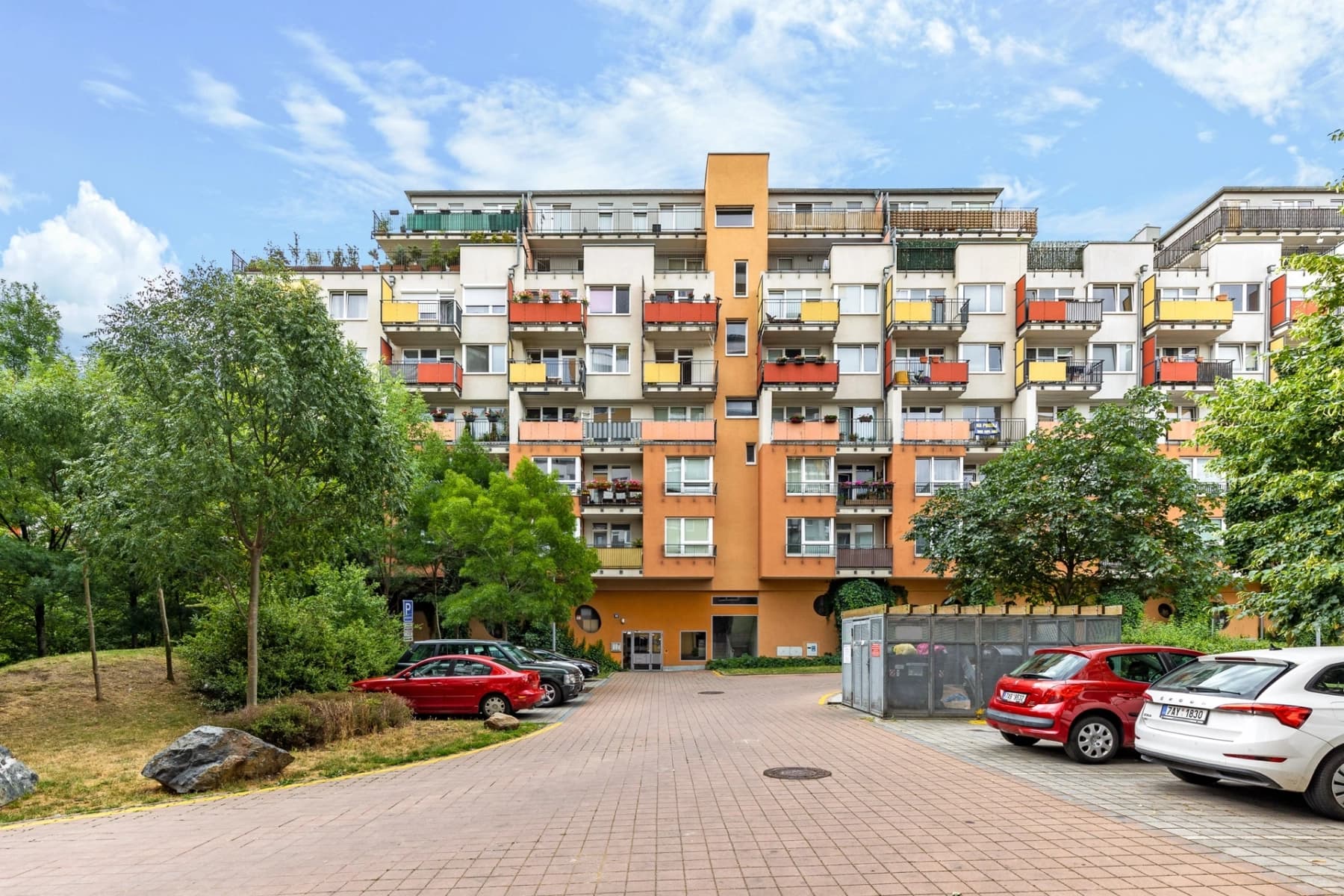 Prenájom bytu 2-izbový 48 m², Pod Harfou, Praha, Praha Prenájom bytu 2-izbový 48 m², Pod Harfou, Praha, Praha