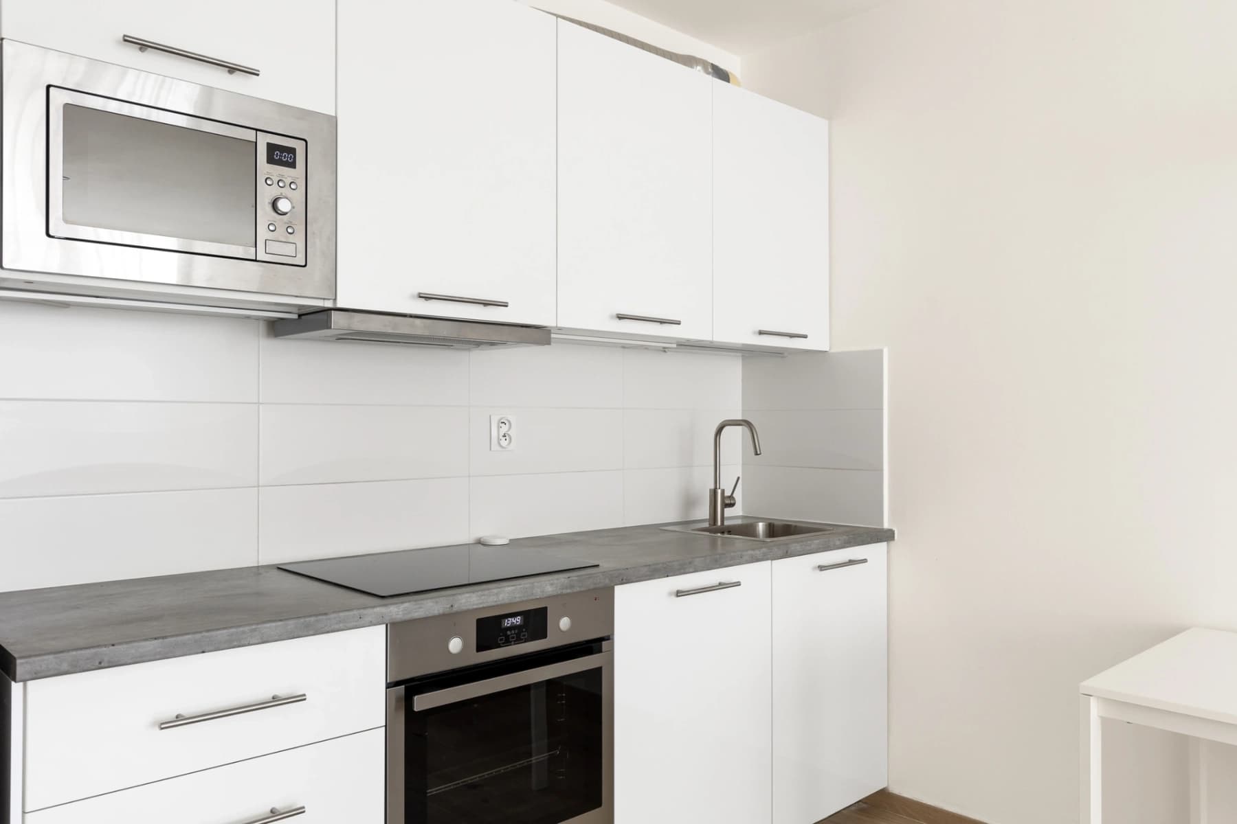 Prenájom bytu 2-izbový 48 m², Pod Harfou, Praha, Praha Prenájom bytu 2-izbový 48 m², Pod Harfou, Praha, Praha