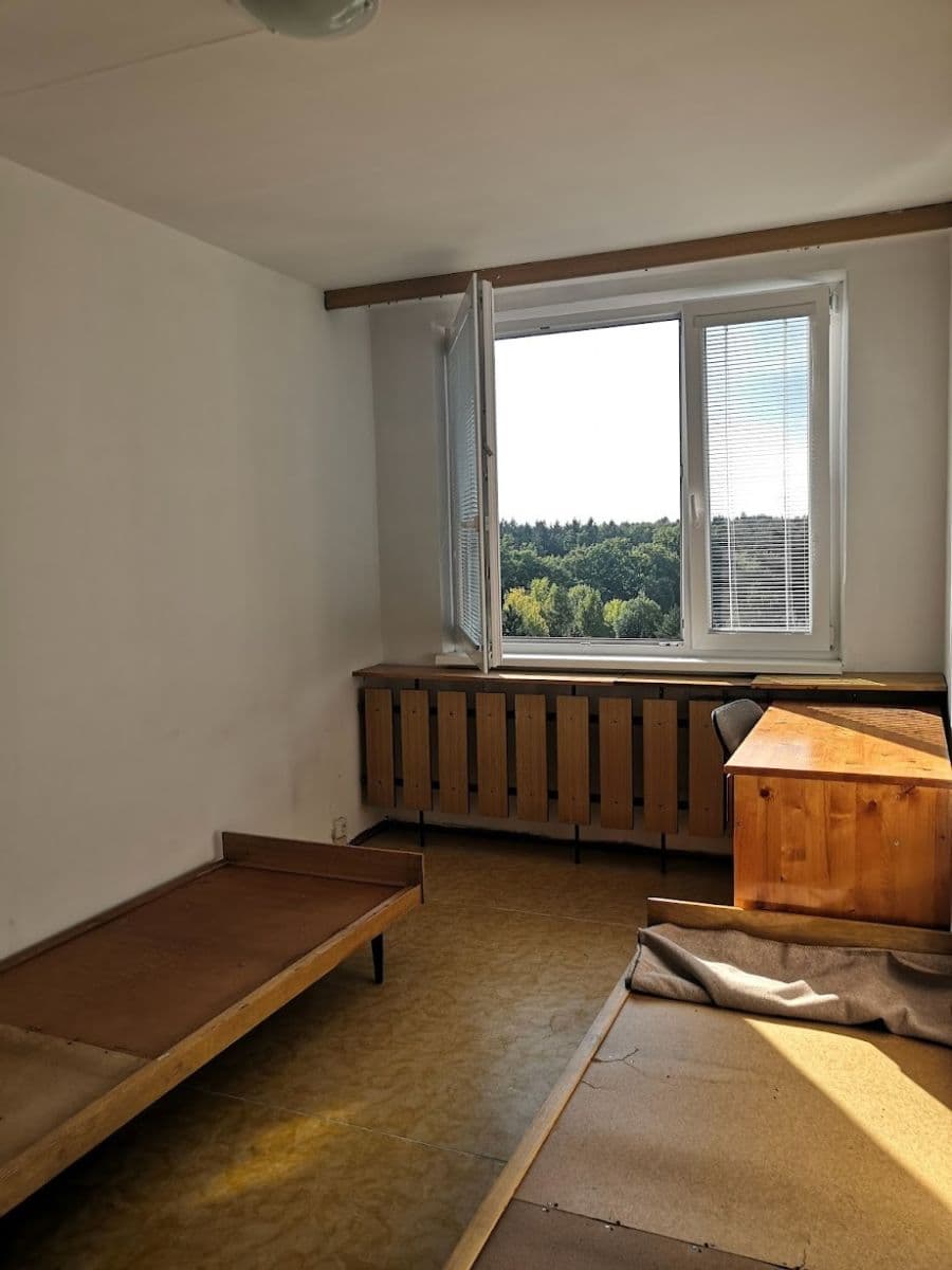 Prenájom bytu 3-izbový 78 m², Hrabákova, Praha, Praha Prenájom bytu 3-izbový 78 m², Hrabákova, Praha, Praha