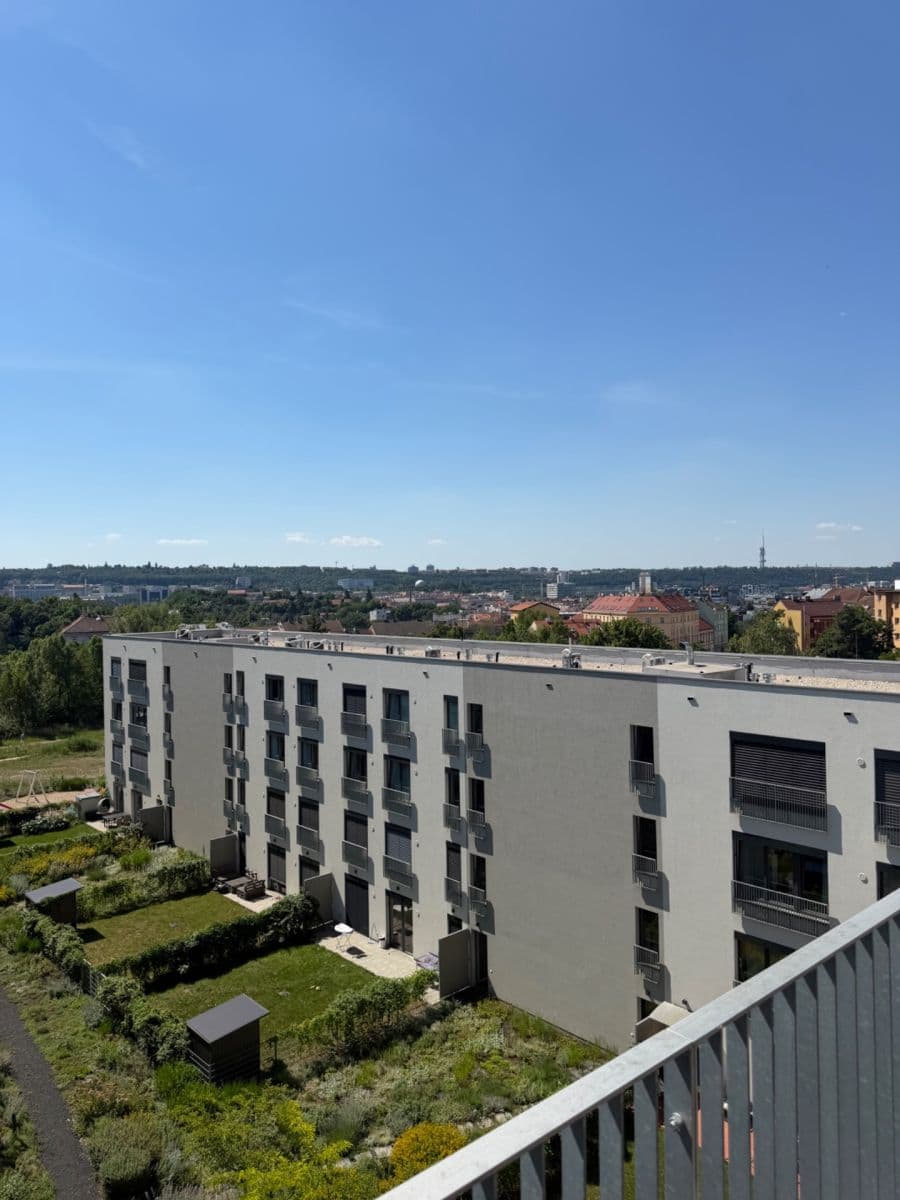 Prenájom bytu 2-izbový 49 m², Červená báň, Praha, Praha Prenájom bytu 2-izbový 49 m², Červená báň, Praha, Praha