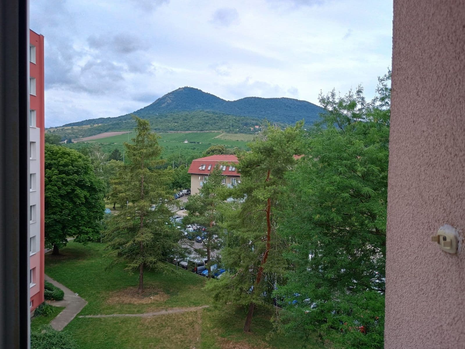 Prenájom bytu 2-izbový 65 m², Krátká, Lovosice, Ústecký kraj Prenájom bytu 2-izbový 65 m², Krátká, Lovosice, Ústecký kraj