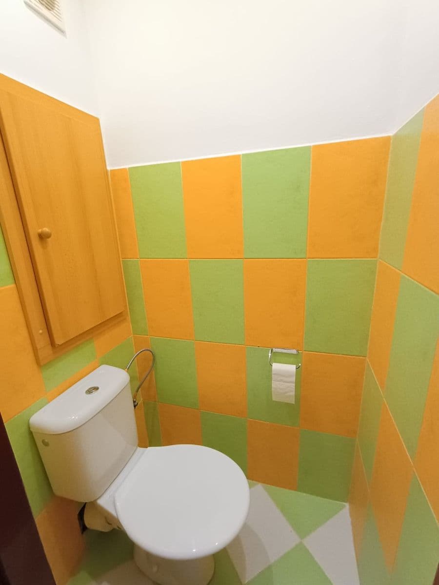 Prenájom bytu 2-izbový 65 m², Krátká, Lovosice, Ústecký kraj Prenájom bytu 2-izbový 65 m², Krátká, Lovosice, Ústecký kraj