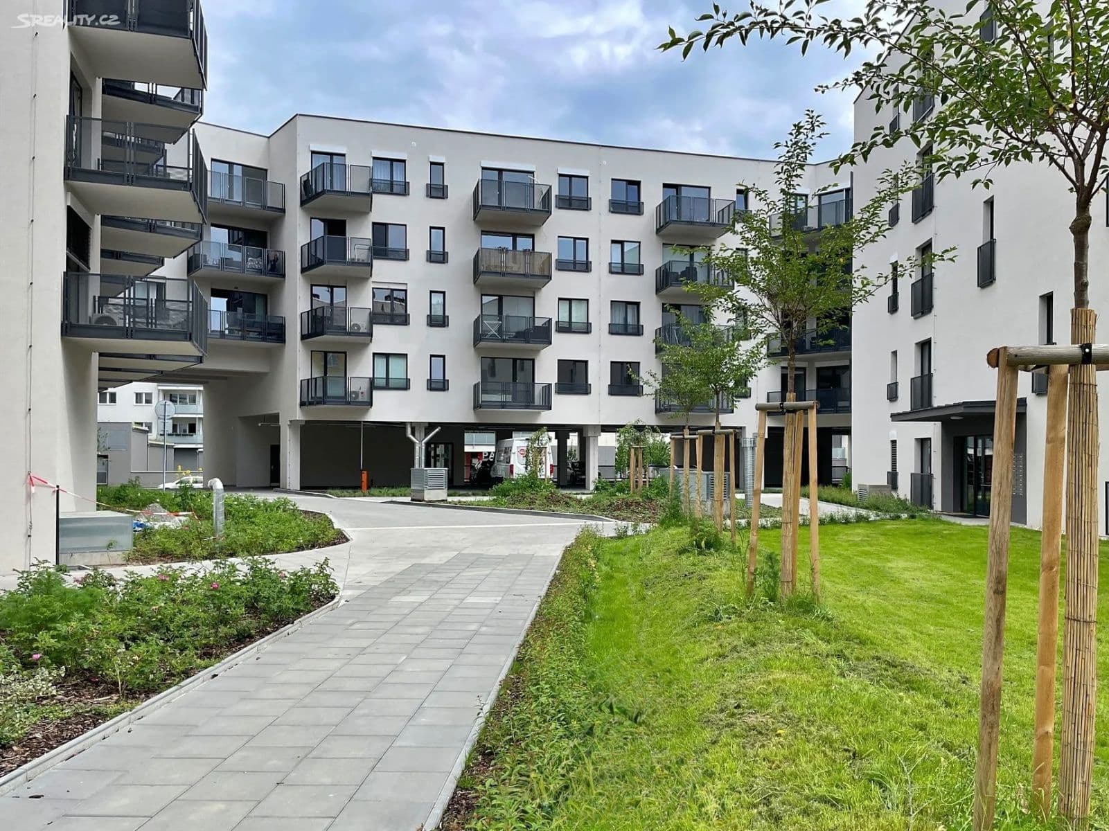 Prenájom bytu 2-izbový 54 m², Edmunda Husserla, Olomouc, Olomoucký kraj Prenájom bytu 2-izbový 54 m², Edmunda Husserla, Olomouc, Olomoucký kraj
