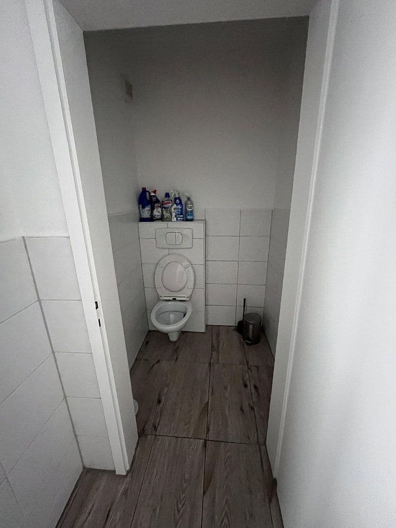 Prenájom bytu 3-izbový 90 m², Entengasse 6, Amberg, Bavorsko Prenájom bytu 3-izbový 90 m², Entengasse 6, Amberg, Bavorsko