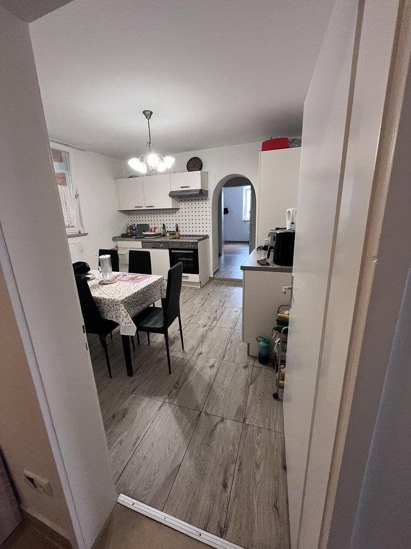 Prenájom bytu 3-izbový 90 m², Entengasse 6, Amberg, Bavorsko Prenájom bytu 3-izbový 90 m², Entengasse 6, Amberg, Bavorsko