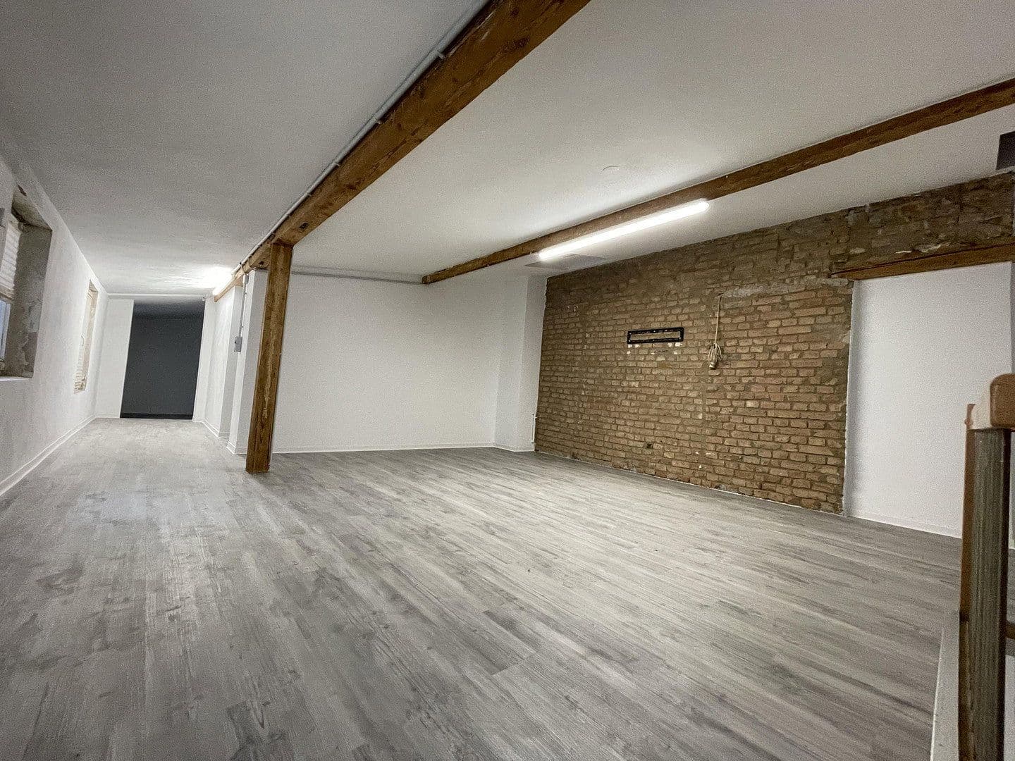 Prenájom nebytového priestoru 85 m², Königsteiner Straße 30, Frankfurt, Hesensko Prenájom nebytového priestoru 85 m², Königsteiner Straße 30, Frankfurt, Hesensko