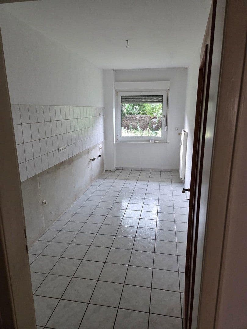 Prenájom bytu 2-izbový 53 m², Duisburg, Severné Porýnie - Westfálsko Prenájom bytu 2-izbový 53 m², Duisburg, Severné Porýnie - Westfálsko