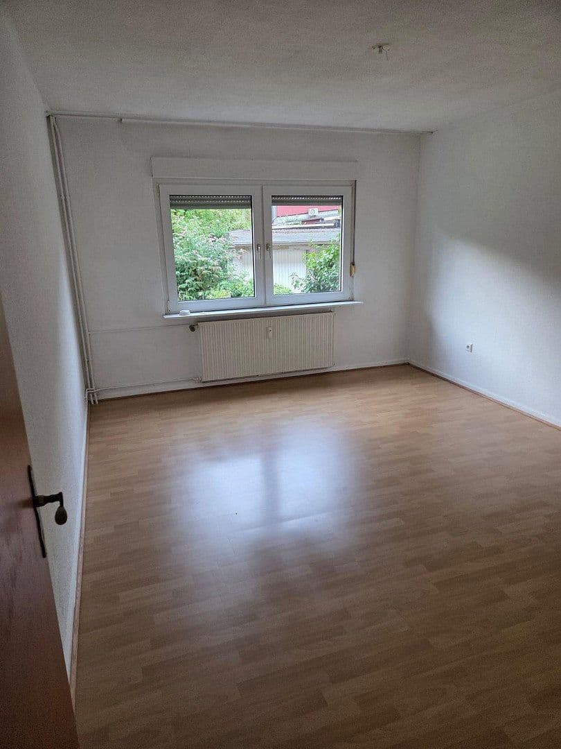 Prenájom bytu 2-izbový 53 m², Duisburg, Severné Porýnie - Westfálsko Prenájom bytu 2-izbový 53 m², Duisburg, Severné Porýnie - Westfálsko