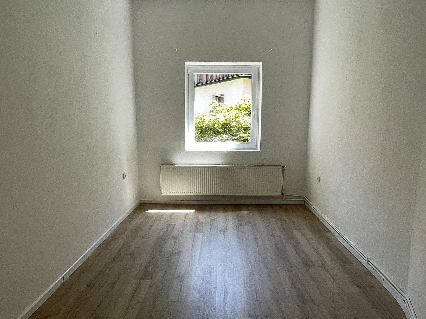 Prenájom bytu 3-izbový 79 m², Hahnenstraße 9, Hannover, Dolné Sasko Prenájom bytu 3-izbový 79 m², Hahnenstraße 9, Hannover, Dolné Sasko