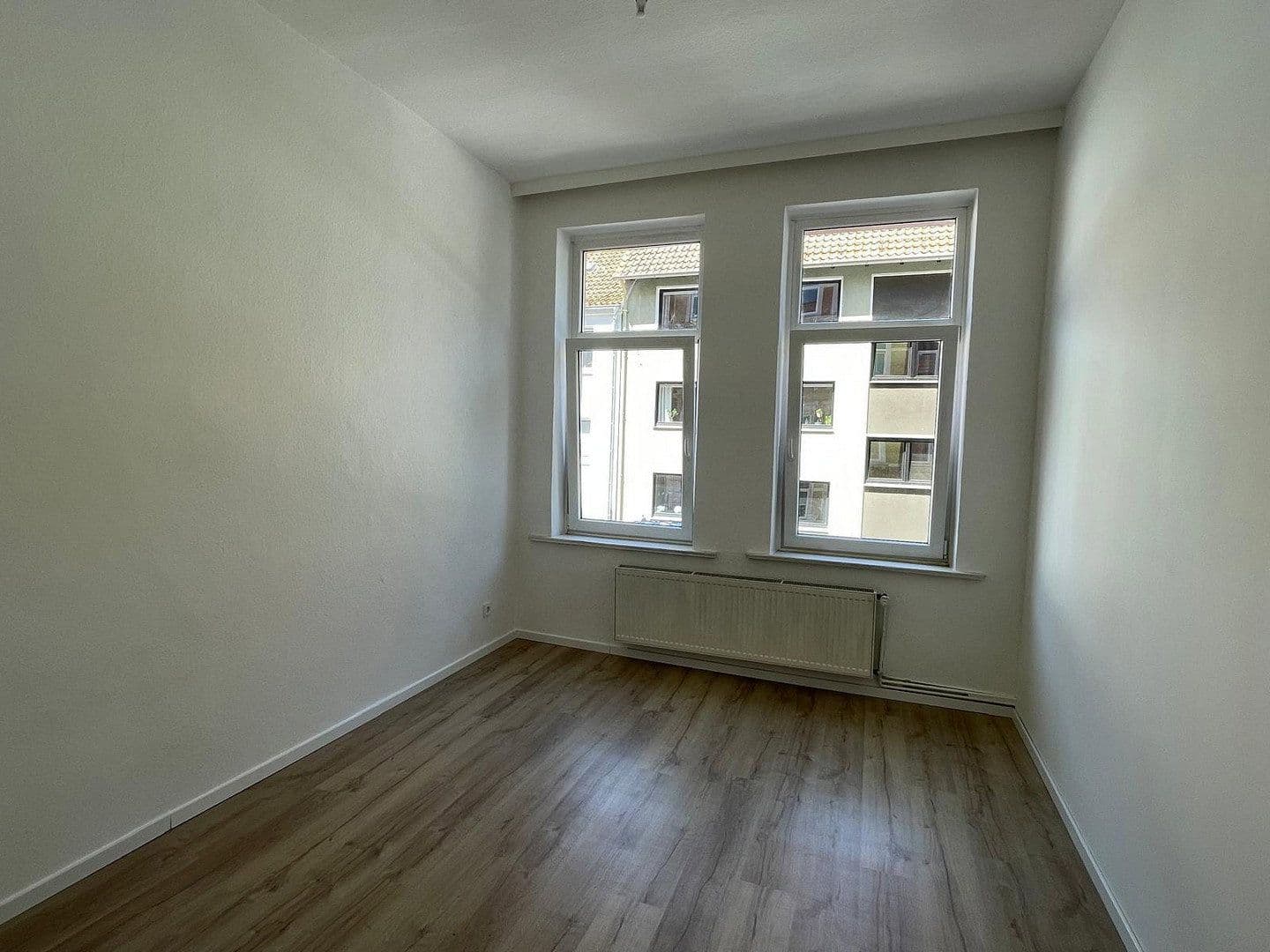 Prenájom bytu 3-izbový 79 m², Hahnenstraße 9, Hannover, Dolné Sasko Prenájom bytu 3-izbový 79 m², Hahnenstraße 9, Hannover, Dolné Sasko
