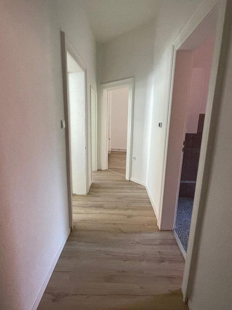 Prenájom bytu 3-izbový 79 m², Hahnenstraße 9, Hannover, Dolné Sasko Prenájom bytu 3-izbový 79 m², Hahnenstraße 9, Hannover, Dolné Sasko