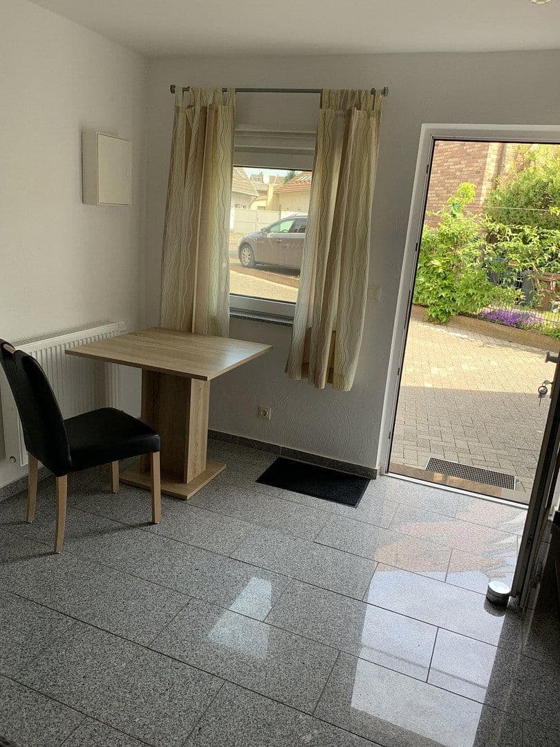 Prenájom bytu 1-izbový 19 m², Hürth, Severné Porýnie - Westfálsko Prenájom bytu 1-izbový 19 m², Hürth, Severné Porýnie - Westfálsko