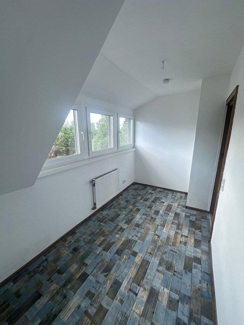 Prenájom domu 85 m², pozemok 975 m², Homburg, Sársko Prenájom domu 85 m², pozemok 975 m², Homburg, Sársko