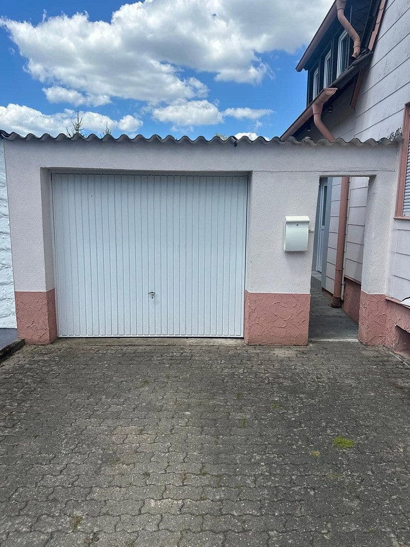 Prenájom domu 85 m², pozemok 975 m², Homburg, Sársko Prenájom domu 85 m², pozemok 975 m², Homburg, Sársko