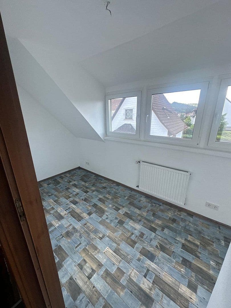 Prenájom domu 85 m², pozemok 975 m², Homburg, Sársko Prenájom domu 85 m², pozemok 975 m², Homburg, Sársko