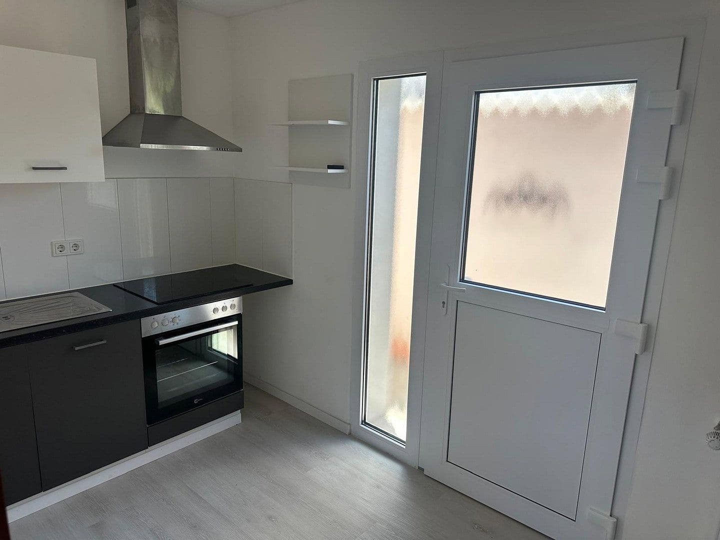 Prenájom domu 85 m², pozemok 975 m², Homburg, Sársko Prenájom domu 85 m², pozemok 975 m², Homburg, Sársko