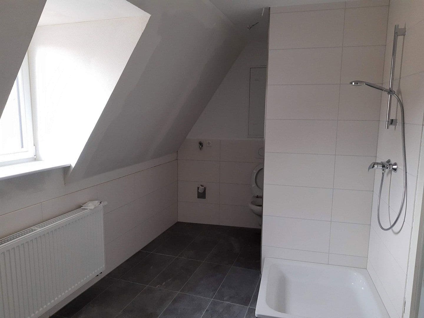 Prenájom bytu 4-izbový 170 m², Ochsenfurt, Bavorsko Prenájom bytu 4-izbový 170 m², Ochsenfurt, Bavorsko