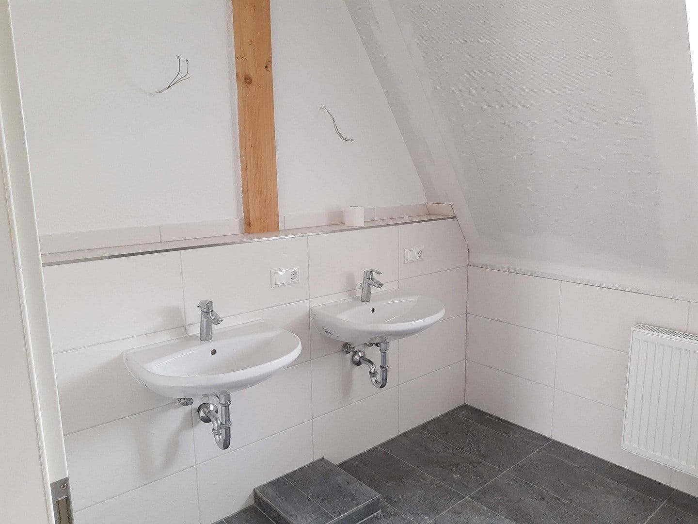 Prenájom bytu 4-izbový 170 m², Ochsenfurt, Bavorsko Prenájom bytu 4-izbový 170 m², Ochsenfurt, Bavorsko