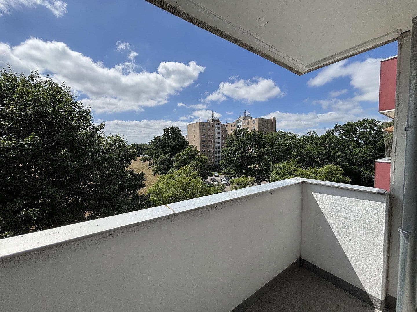 Predaj bytu 4-izbový 94 m², Norderstedt, Šlezvicko-Holštajnsko Predaj bytu 4-izbový 94 m², Norderstedt, Šlezvicko-Holštajnsko