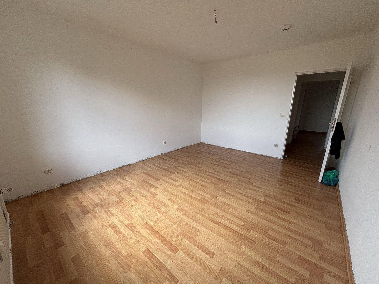Predaj bytu 4-izbový 94 m², Norderstedt, Šlezvicko-Holštajnsko Predaj bytu 4-izbový 94 m², Norderstedt, Šlezvicko-Holštajnsko