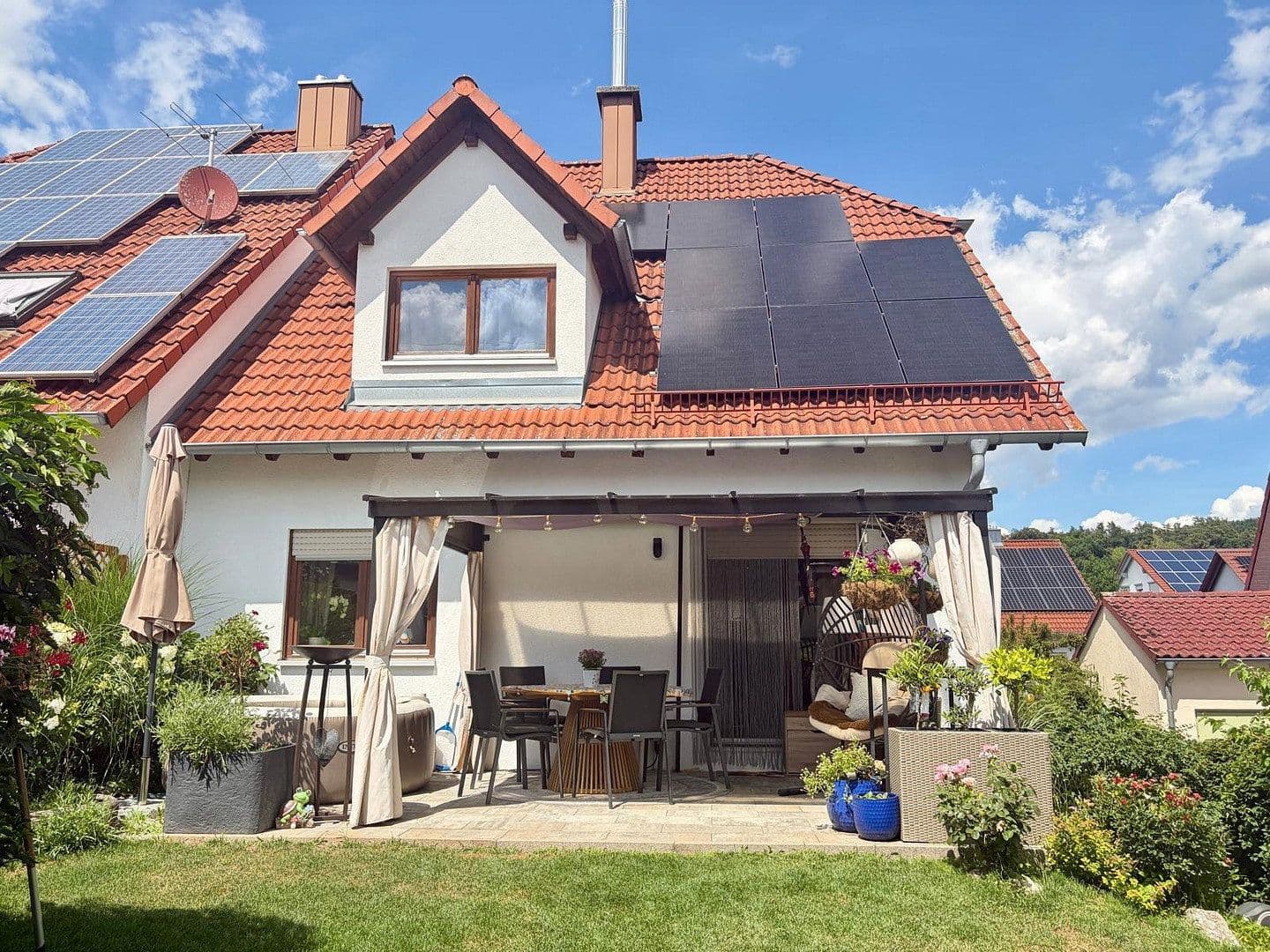 Predaj domu 150 m², pozemok 290 m², Owingen, Bádensko-Wurttembersko Predaj domu 150 m², pozemok 290 m², Owingen, Bádensko-Wurttembersko