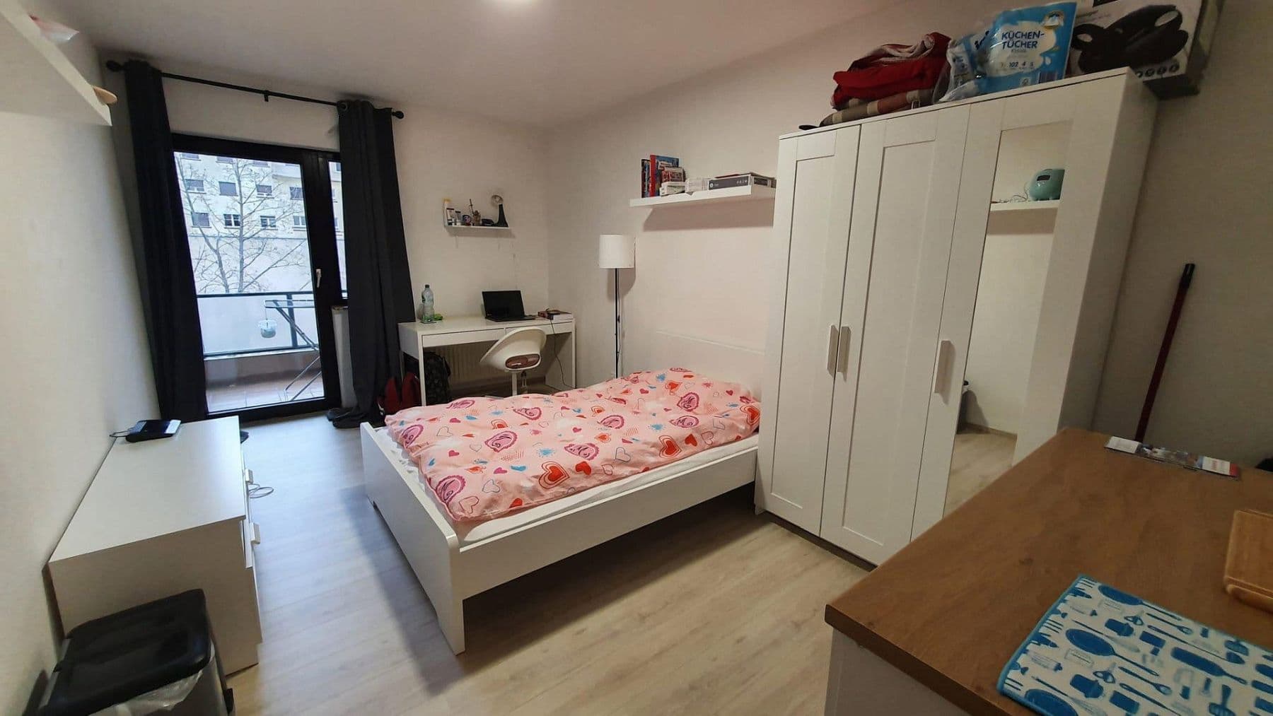 Prenájom bytu 1-izbový 24 m², L10,13, Mannheim, Bádensko-Wurttembersko Prenájom bytu 1-izbový 24 m², L10,13, Mannheim, Bádensko-Wurttembersko