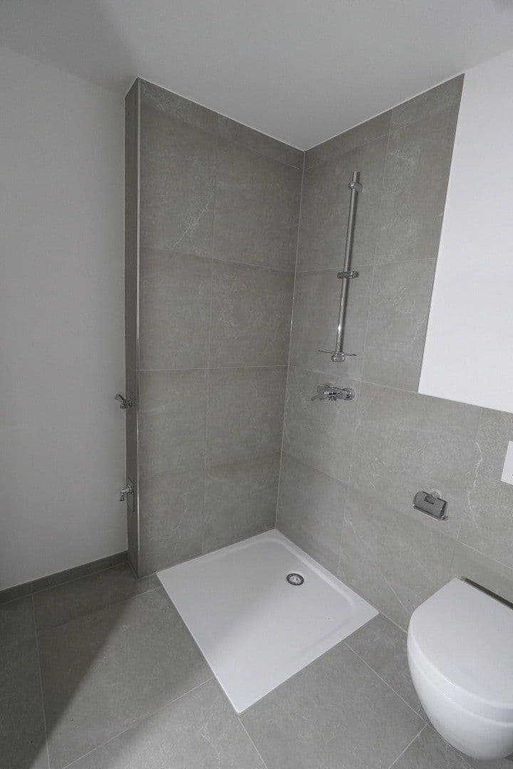 Prenájom bytu 4-izbový 109 m², Schmerlenstraße 5, Kolbermoor, Bavorsko Prenájom bytu 4-izbový 109 m², Schmerlenstraße 5, Kolbermoor, Bavorsko