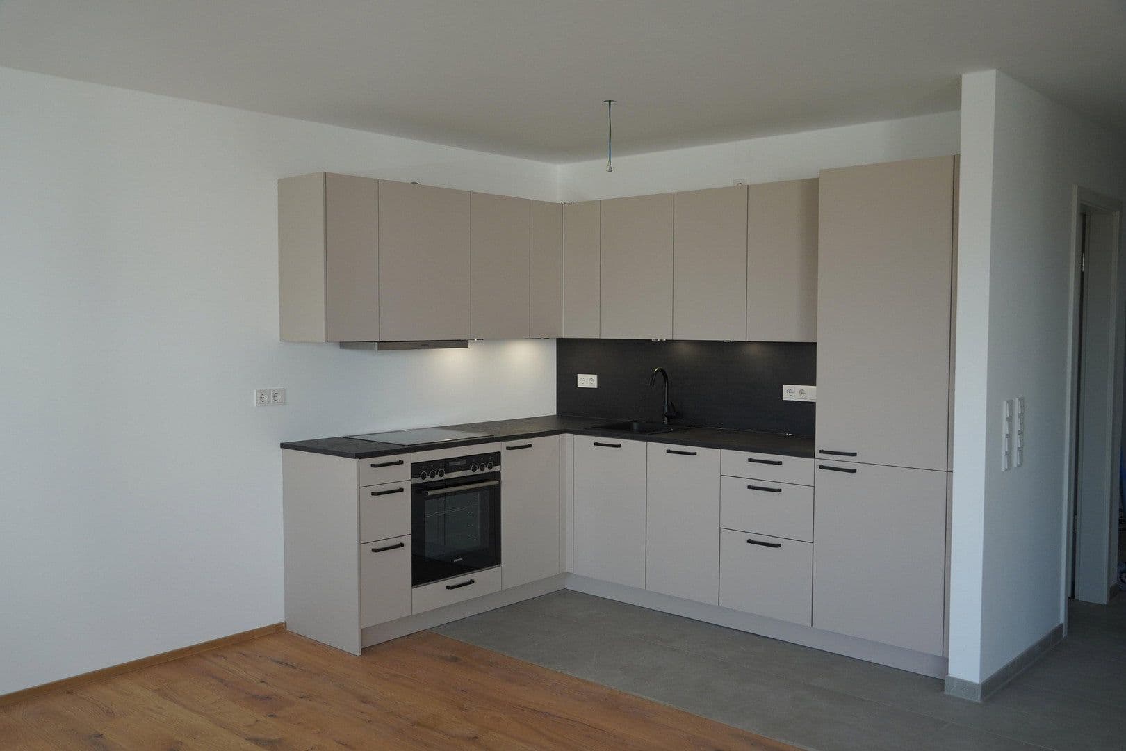 Prenájom bytu 4-izbový 109 m², Schmerlenstraße 5, Kolbermoor, Bavorsko Prenájom bytu 4-izbový 109 m², Schmerlenstraße 5, Kolbermoor, Bavorsko