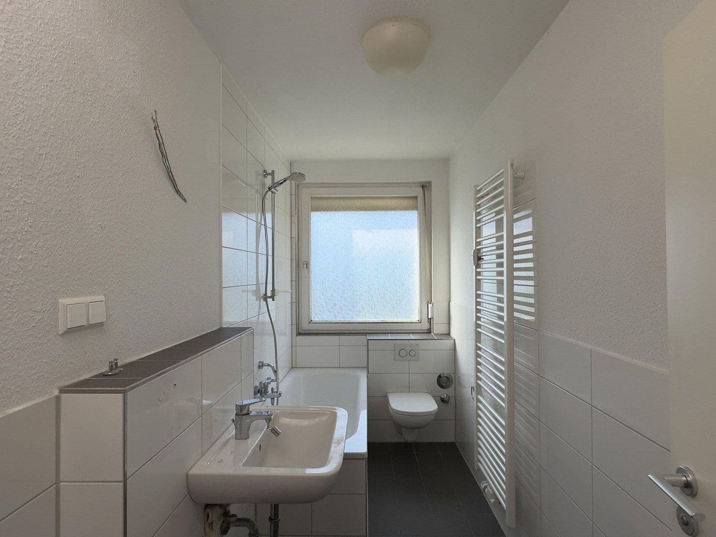 Prenájom bytu 3-izbový 78 m², Lange Kamo 61, Duisburg, Severné Porýnie - Westfálsko Prenájom bytu 3-izbový 78 m², Lange Kamo 61, Duisburg, Severné Porýnie - Westfálsko