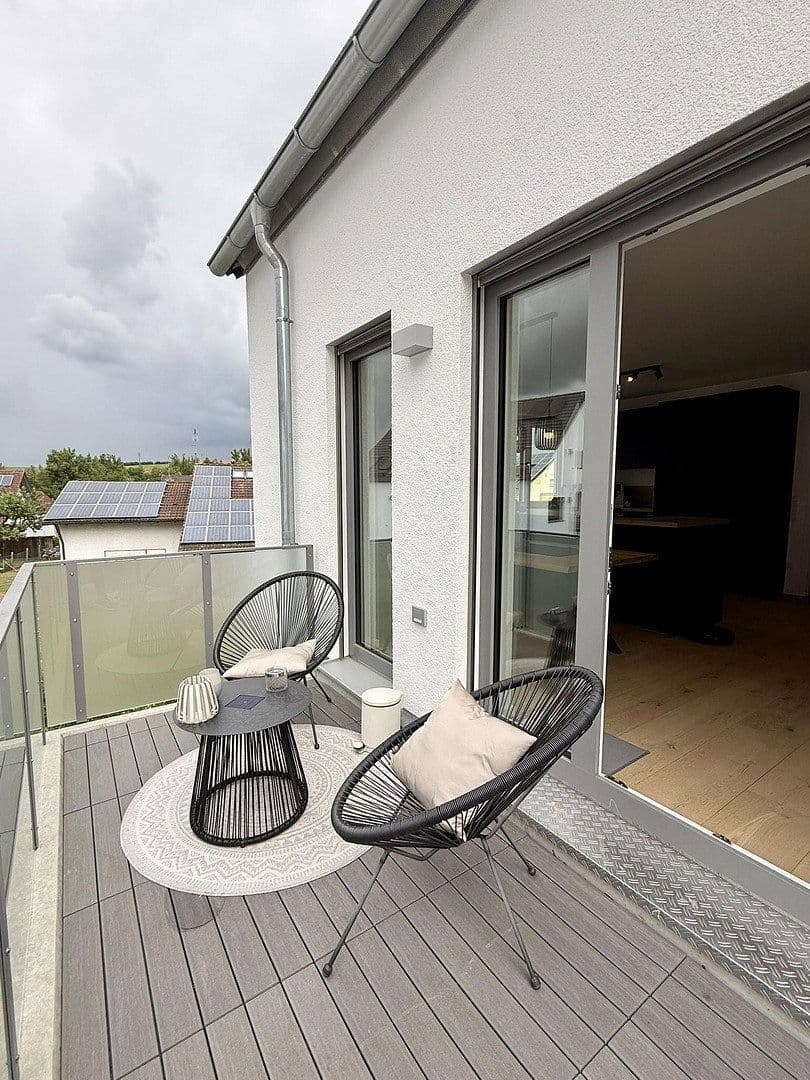 Prenájom bytu 3-izbový 75 m², Langebach, Bavorsko Prenájom bytu 3-izbový 75 m², Langebach, Bavorsko