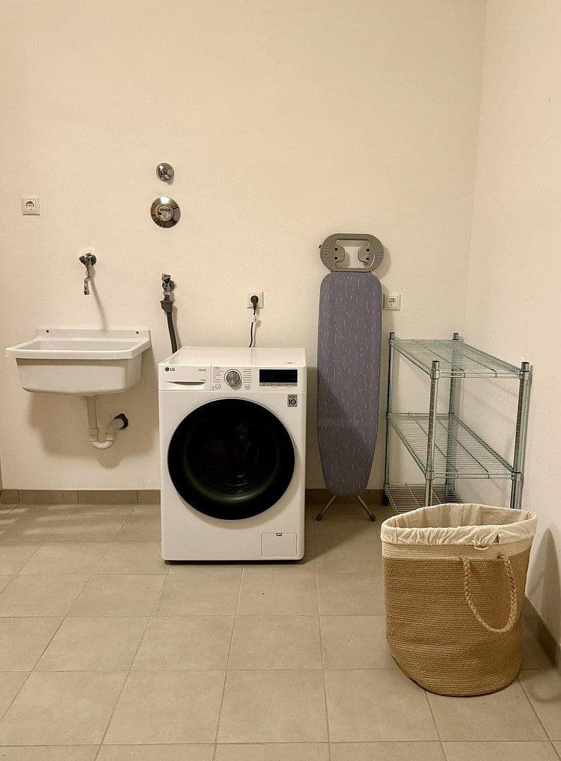 Prenájom bytu 3-izbový 75 m², Langebach, Bavorsko Prenájom bytu 3-izbový 75 m², Langebach, Bavorsko