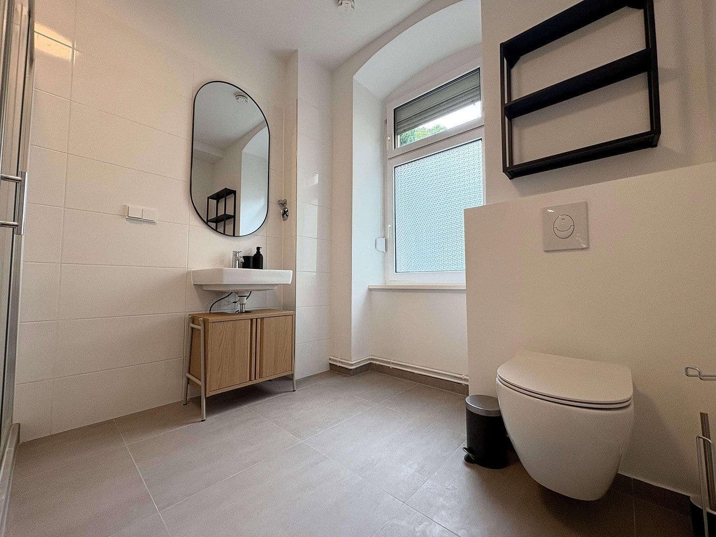Prenájom bytu 3-izbový 80 m², Weserstraße 24, Berlin, Berlín Prenájom bytu 3-izbový 80 m², Weserstraße 24, Berlin, Berlín