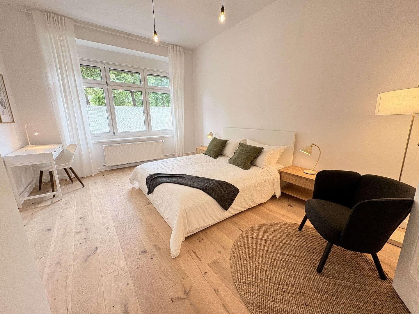 Prenájom bytu 3-izbový 80 m², Weserstraße 24, Berlin, Berlín Prenájom bytu 3-izbový 80 m², Weserstraße 24, Berlin, Berlín