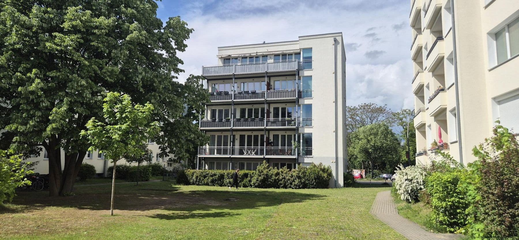Prenájom bytu 2-izbový 63 m², Spandauer Damm 245 a, Berlin, Berlín Prenájom bytu 2-izbový 63 m², Spandauer Damm 245 a, Berlin, Berlín
