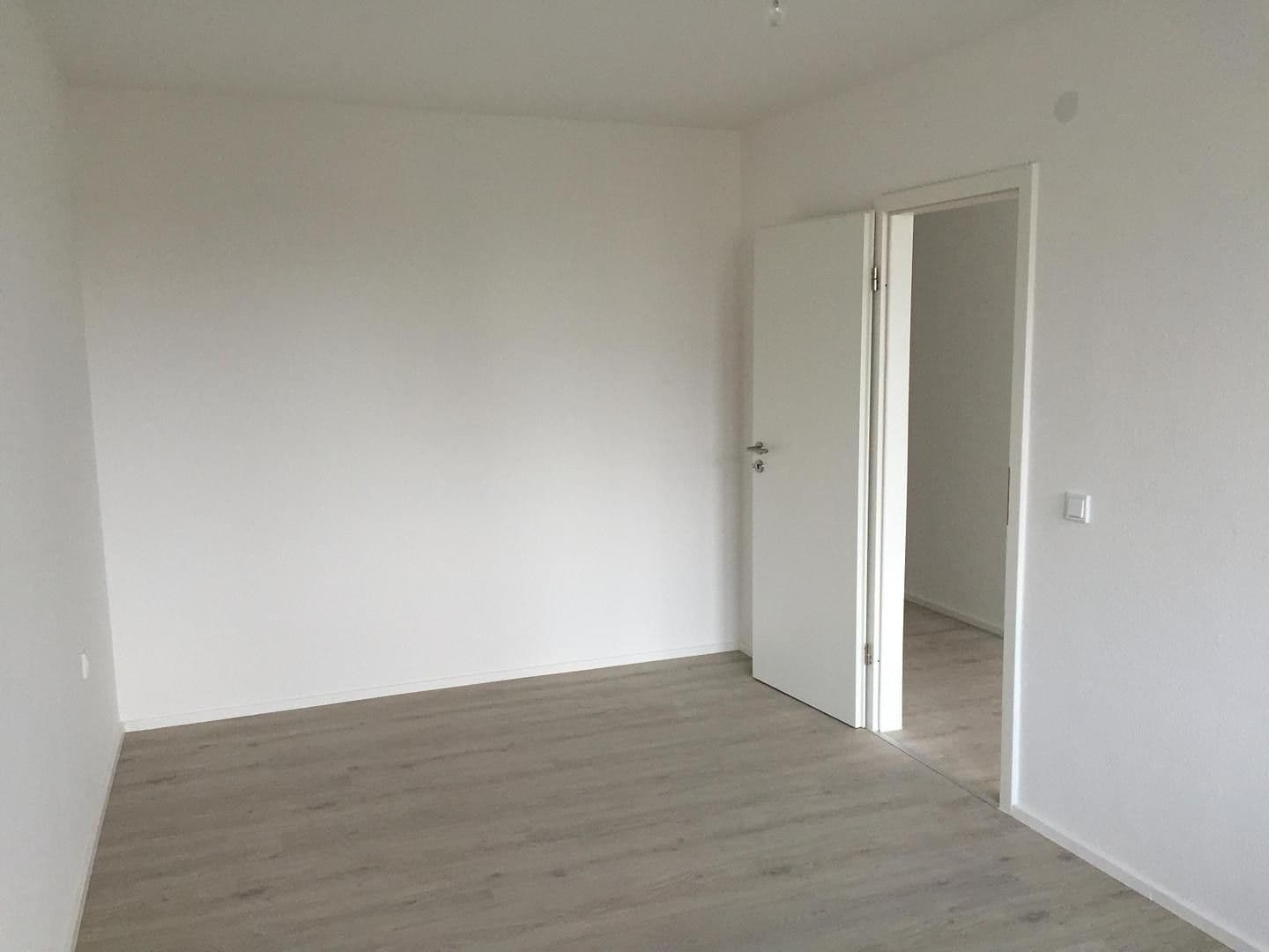 Prenájom bytu 2-izbový 48 m², Limerpicher Str. 86, Bonn, Severné Porýnie - Westfálsko Prenájom bytu 2-izbový 48 m², Limerpicher Str. 86, Bonn, Severné Porýnie - Westfálsko