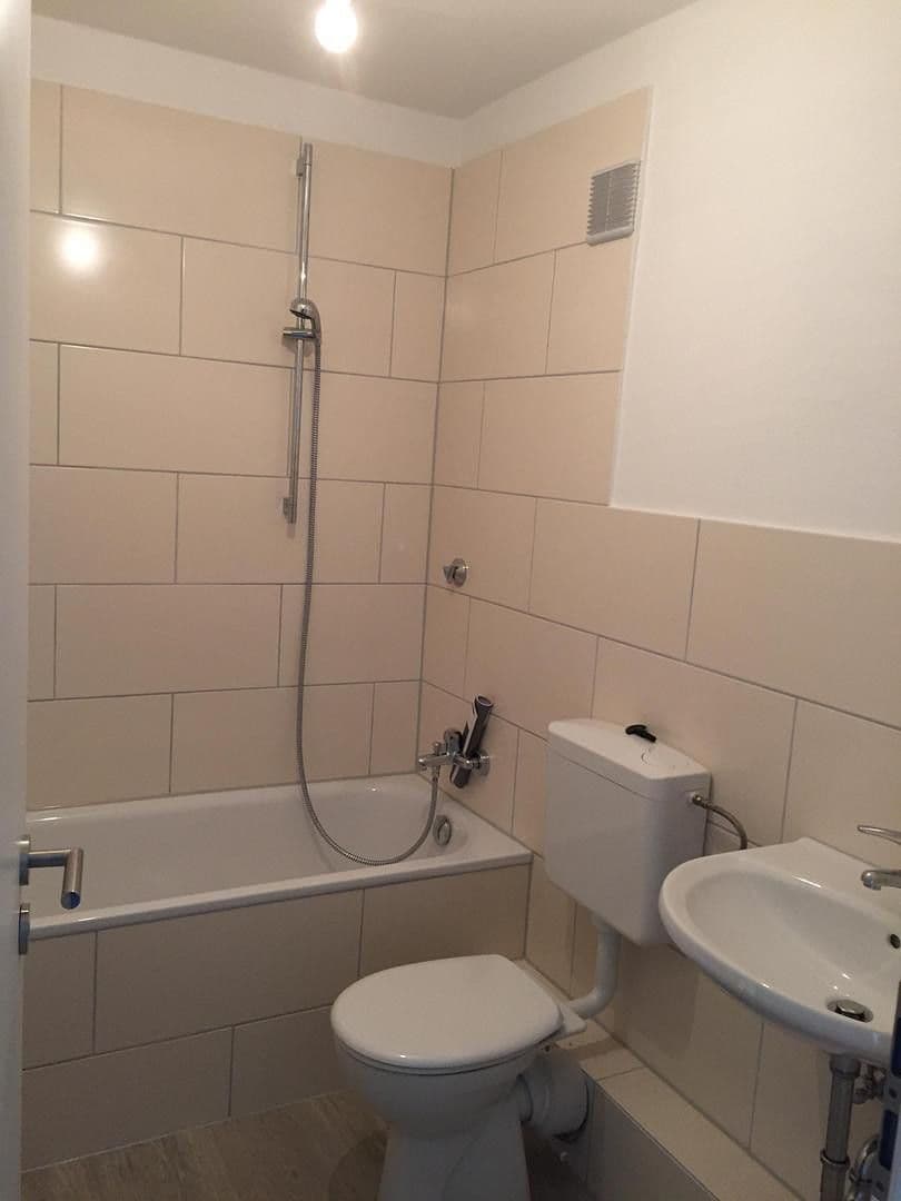 Prenájom bytu 2-izbový 48 m², Limerpicher Str. 86, Bonn, Severné Porýnie - Westfálsko Prenájom bytu 2-izbový 48 m², Limerpicher Str. 86, Bonn, Severné Porýnie - Westfálsko