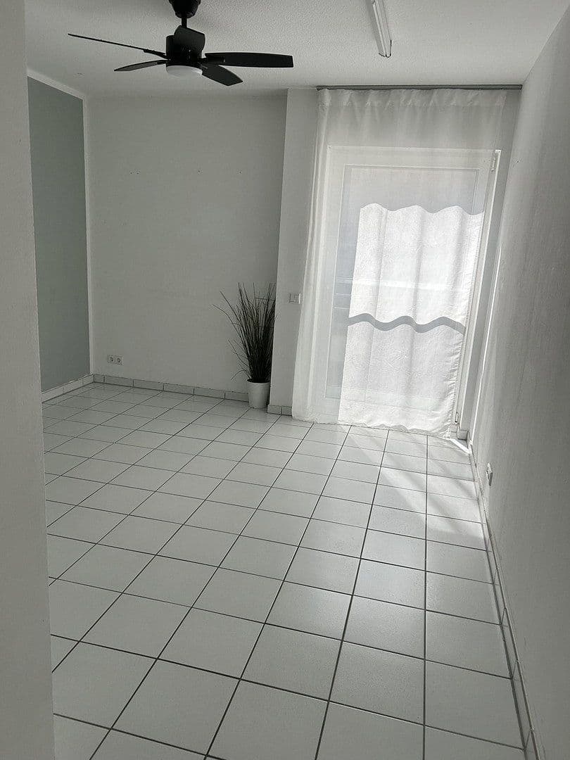 Prenájom bytu 2-izbový 68 m², Johanna-Kirchner-Straße 2, Hochheim, Hesensko Prenájom bytu 2-izbový 68 m², Johanna-Kirchner-Straße 2, Hochheim, Hesensko