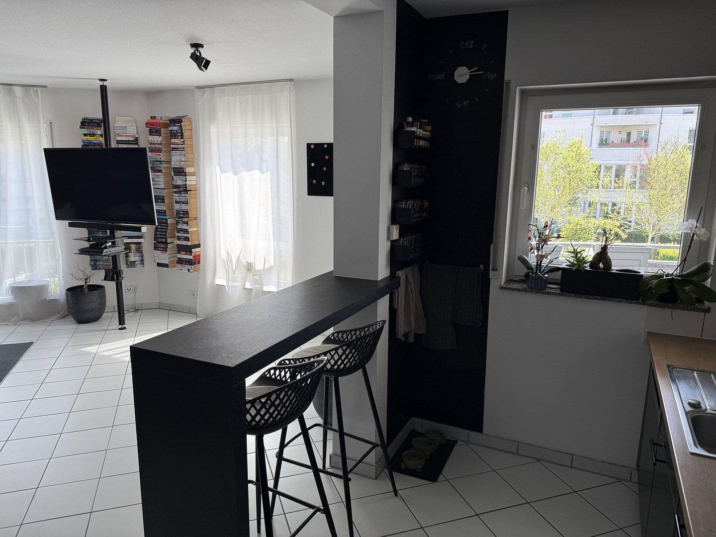 Prenájom bytu 2-izbový 68 m², Johanna-Kirchner-Straße 2, Hochheim, Hesensko Prenájom bytu 2-izbový 68 m², Johanna-Kirchner-Straße 2, Hochheim, Hesensko