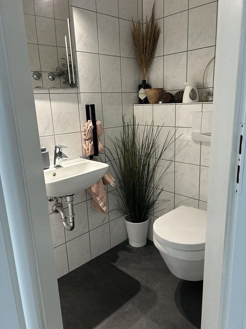 Prenájom bytu 2-izbový 68 m², Johanna-Kirchner-Straße 2, Hochheim, Hesensko Prenájom bytu 2-izbový 68 m², Johanna-Kirchner-Straße 2, Hochheim, Hesensko