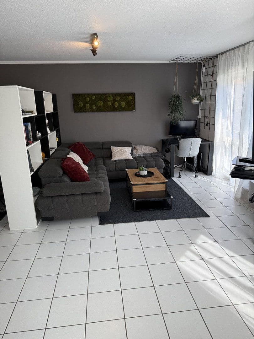 Prenájom bytu 2-izbový 68 m², Johanna-Kirchner-Straße 2, Hochheim, Hesensko Prenájom bytu 2-izbový 68 m², Johanna-Kirchner-Straße 2, Hochheim, Hesensko