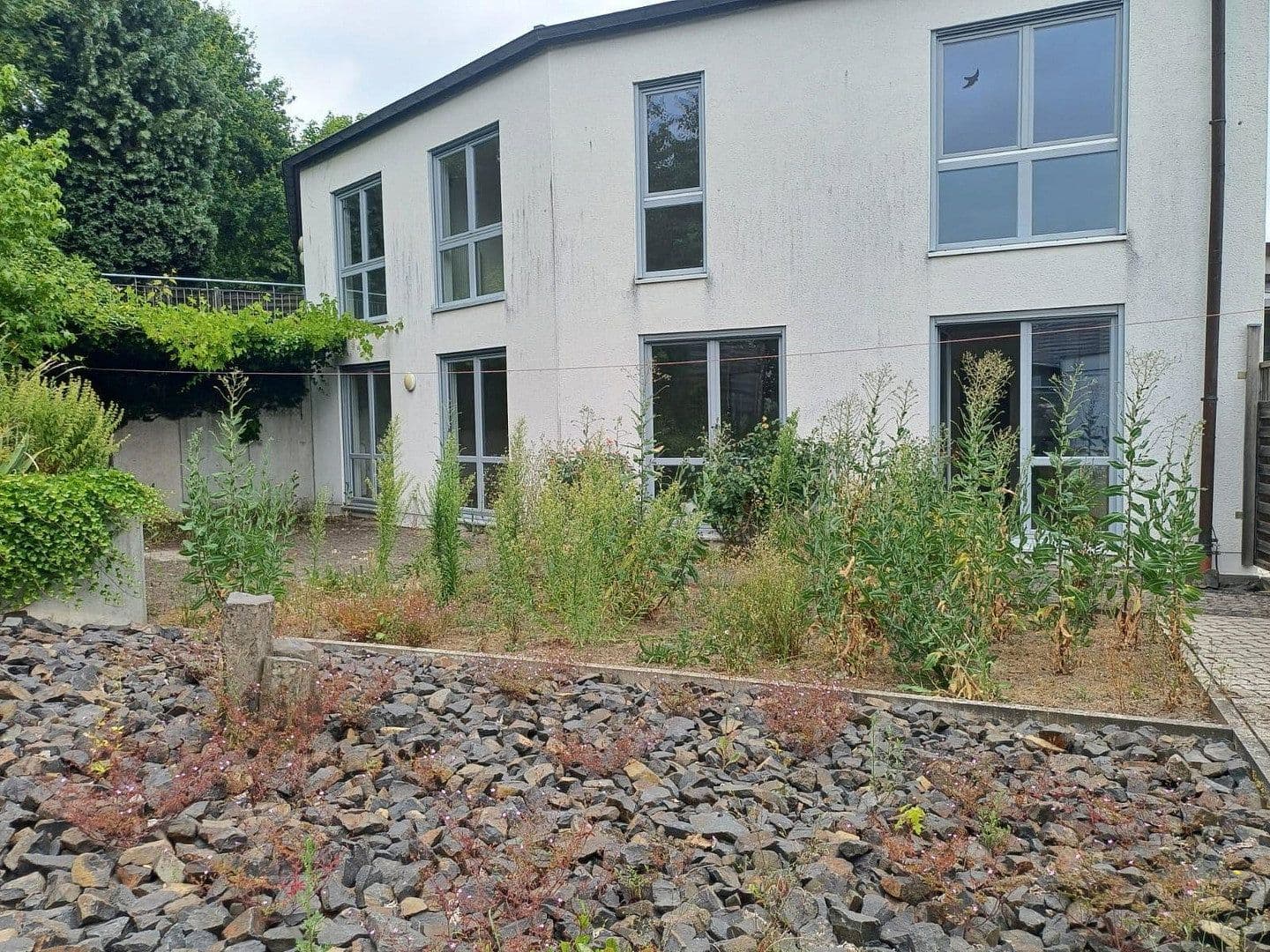 Prenájom bytu 5-izbový 190 m², Vettelschoß, Porýnie-Falcko Prenájom bytu 5-izbový 190 m², Vettelschoß, Porýnie-Falcko